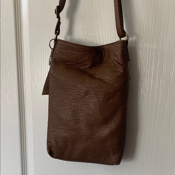 New with tag. American Rag Brown Crossbody Bag - Picture 4 of 5